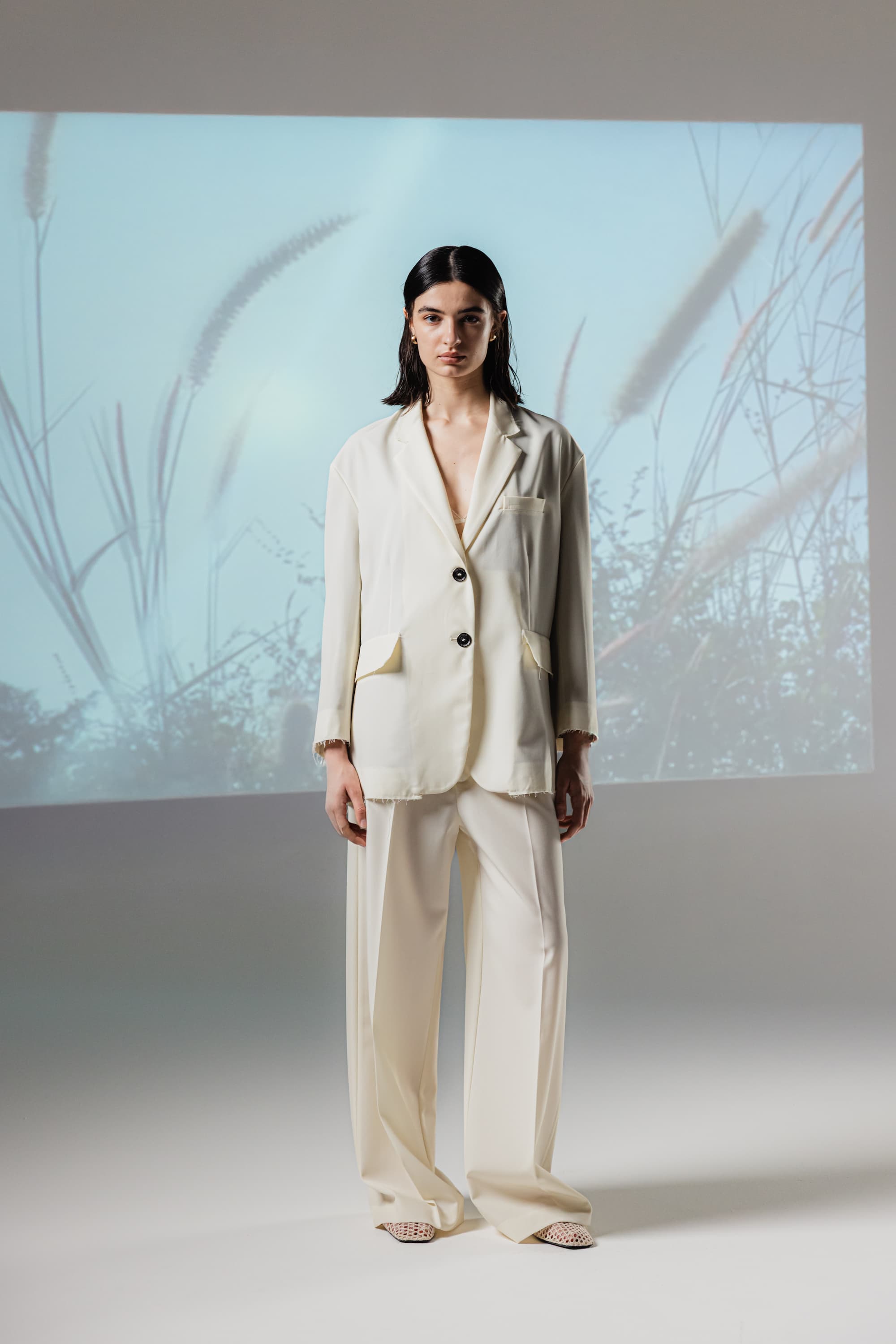 GISELLA _ RAW CUT BLAZER