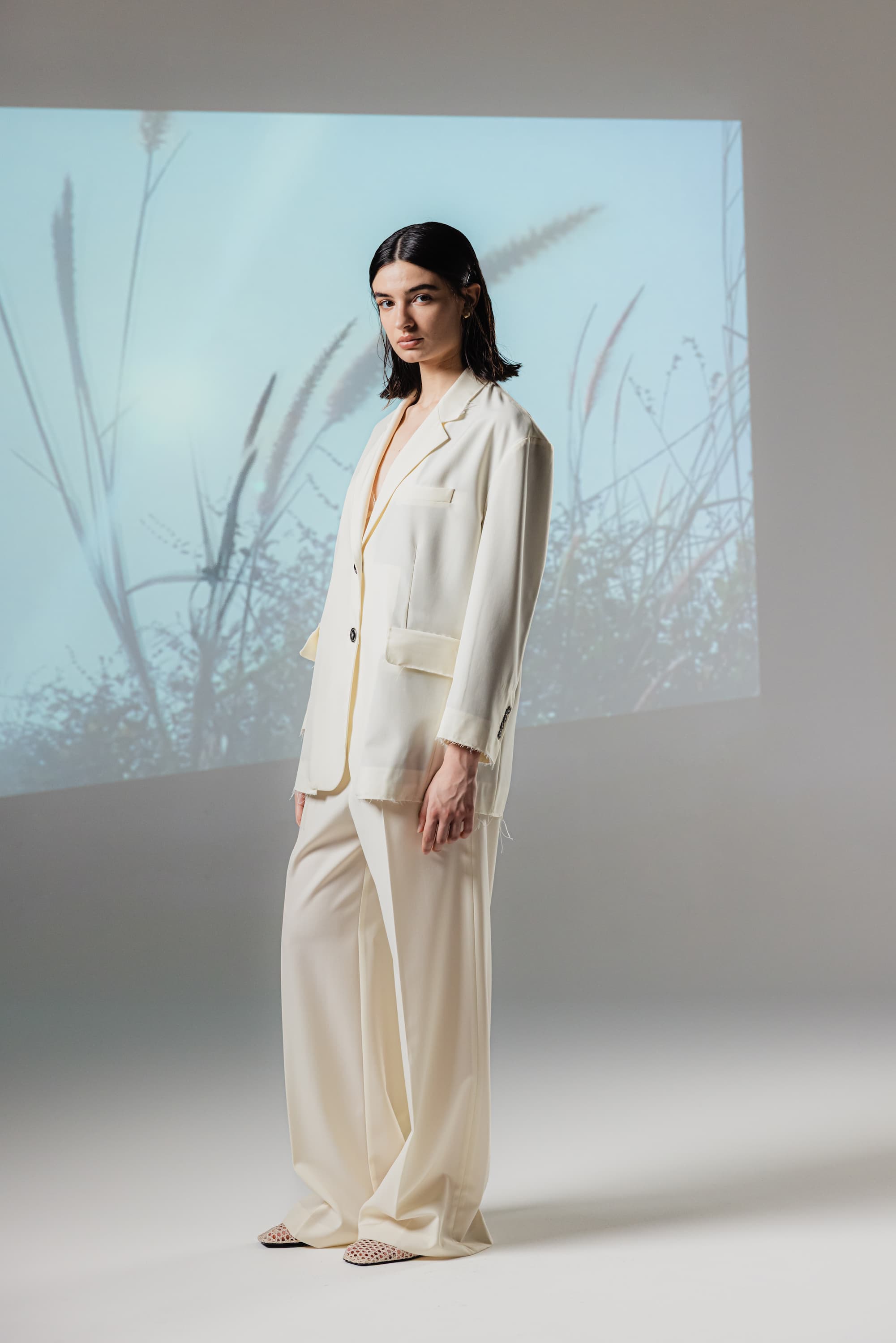 GISELLA _ RAW CUT BLAZER