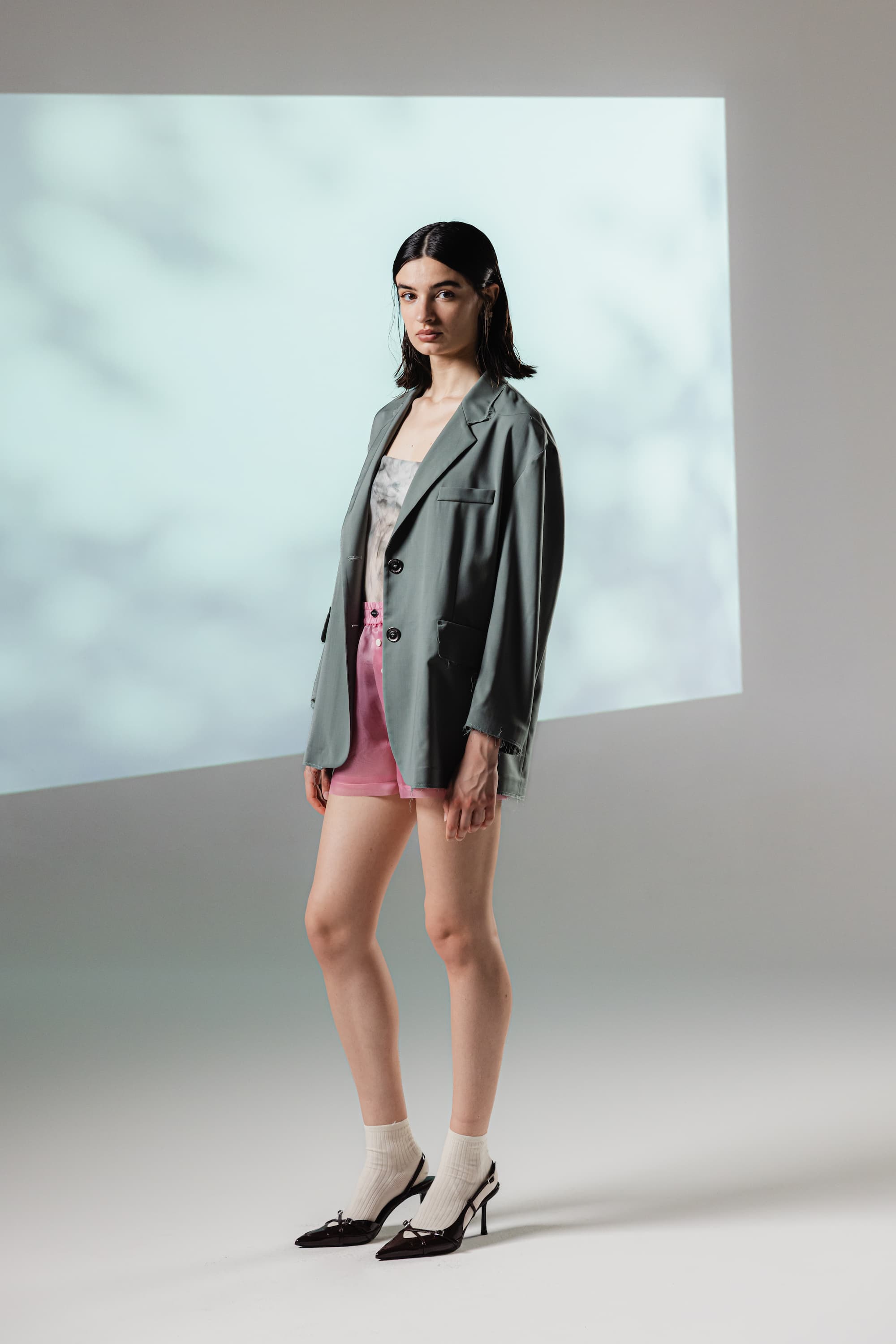 GISELLA _ SAGE GREEN BLAZER