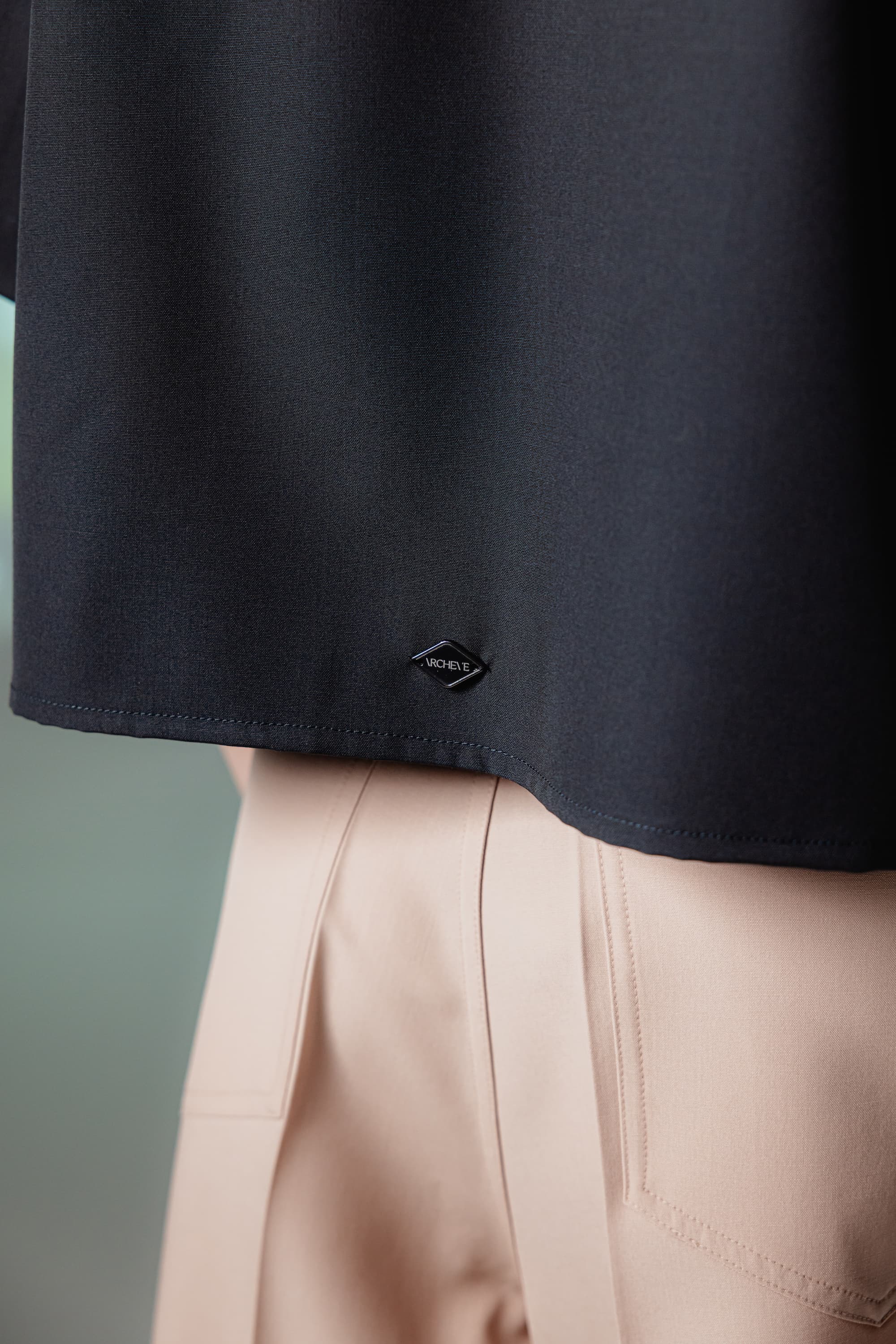 ELIDE _ THREE QUARTER SLEEVE SHIRT