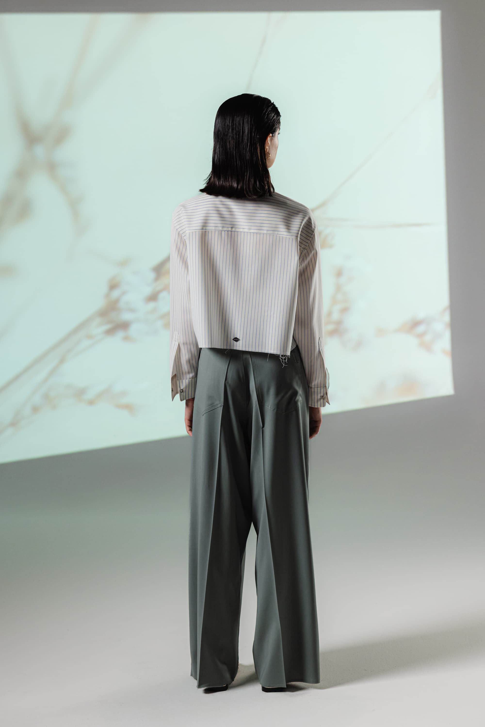 THELMA _ SAGE GREEN FIVE POCKETS